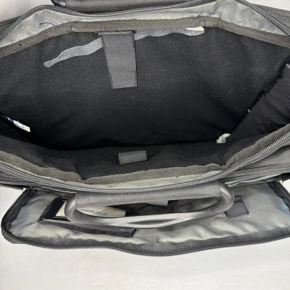Targus Laptop Briefcase Computer Shoulder Carry Case Bag Black Nylon Padded
